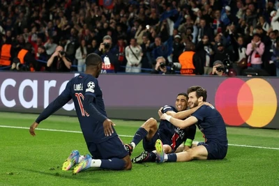 Champions League: Barcelona, PSG cùng đặt 1 chân vào bán kết