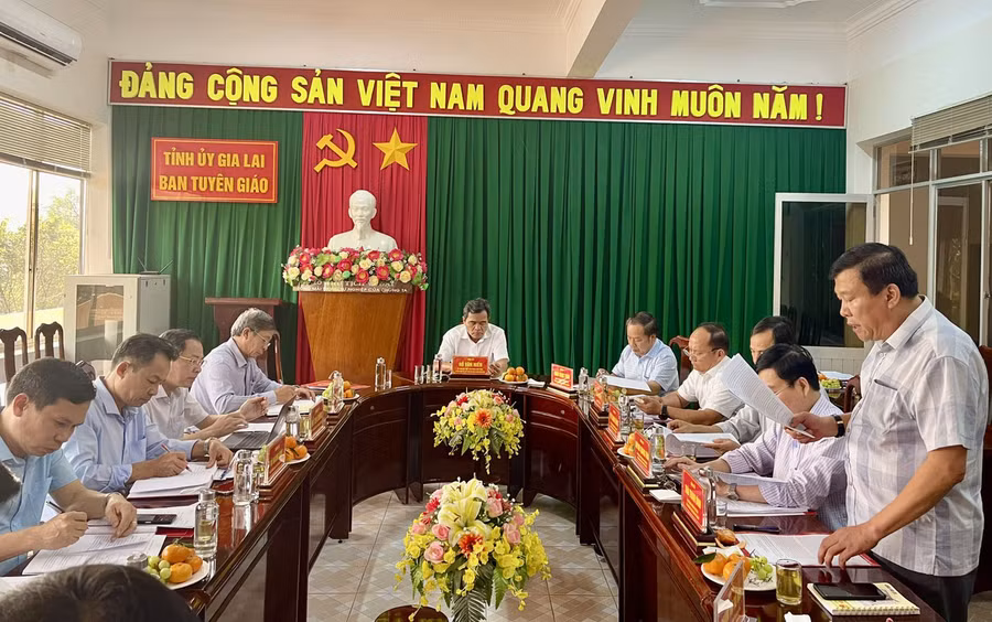 Quang cảnh buổi làm việc. Ảnh: P.D Quang cảnh buổi làm việc. Ảnh: P.D