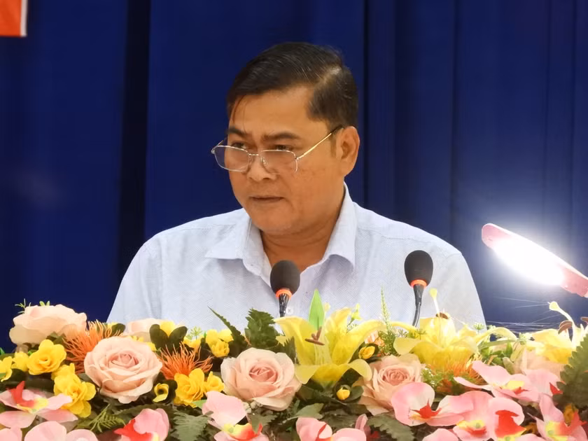 Ông Rah Lan Lân-Phó Bí thư Thường trực Huyện ủy Chư Pưh chính thức được Thường trực HĐND tỉnh Gia Lai phê chuẩn giữ chức Chủ tịch HĐND huyện khóa X (nhiệm kỳ 2021-2026). Ảnh Thanh Nhật