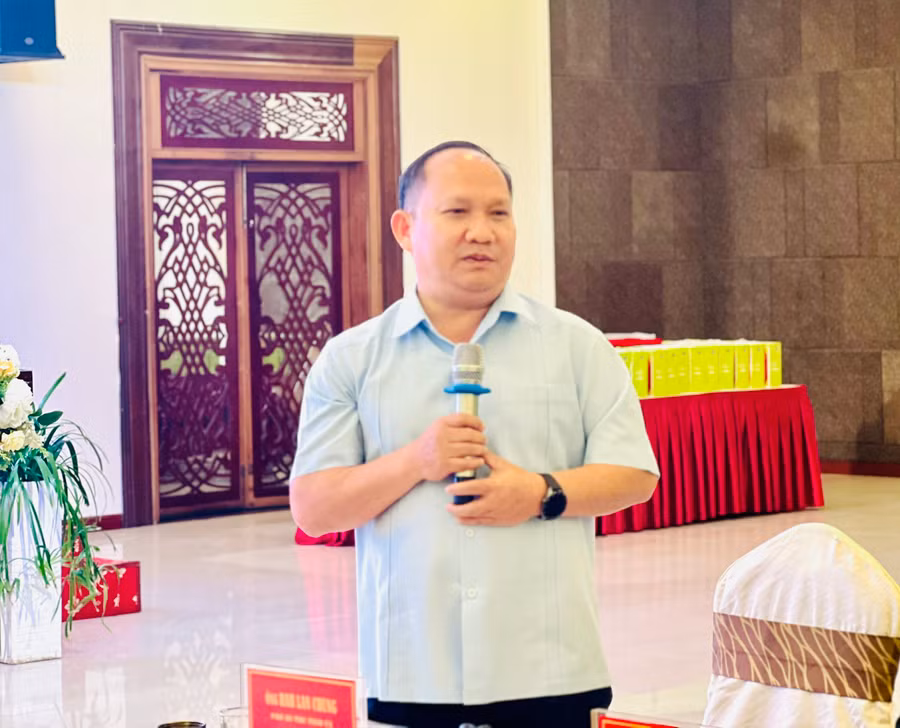 Phó Bí thư Tỉnh ủy Rah Lan Chung phát biểu tại buổi gặp mặt. Ảnh: P.L