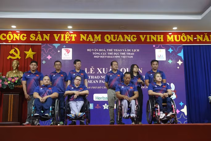 Lễ xuất quân đoàn thể thao người khuyết tật Việt Nam. Ảnh: Quốc An/Báo Người Lao động