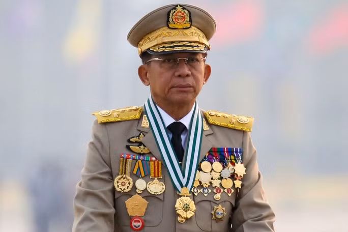 Thống tướng Min Aung Hlaing. Ảnh: Reuters