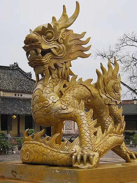 Rồng thời Nguyễn ở Tử cấm thành, Huế. Ảnh: vi.wikipedia.org Rồng thời Nguyễn ở Tử cấm thành, Huế. Ảnh: vi.wikipedia.org