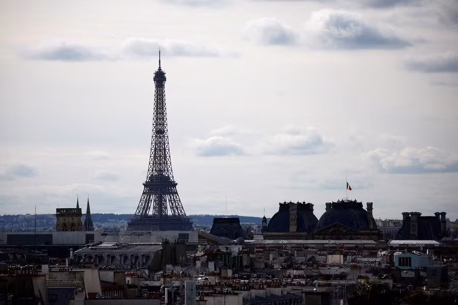 Kỳ quan tháp Eiffel ở Paris, Pháp. Ảnh: Reuters Kỳ quan tháp Eiffel ở Paris, Pháp. Ảnh: Reuters