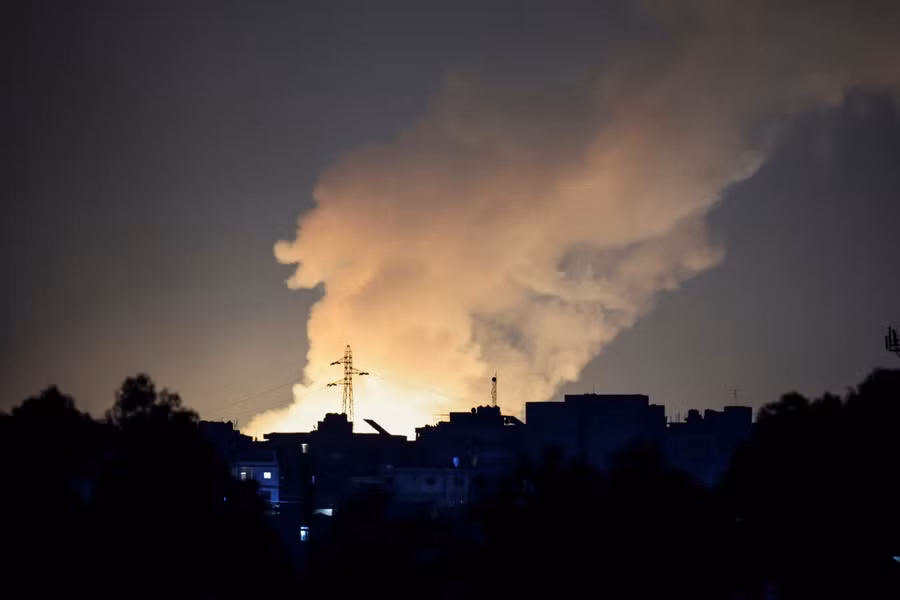 Hình ảnh khu vực Tyre, Lebanon bị Israel tấn công ngày 28/ 9. Ảnh: Reuters