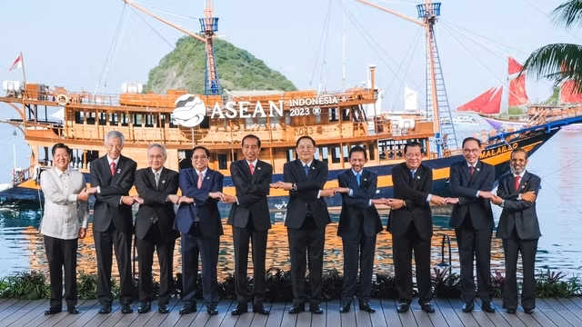 Thủ tướng Việt Nam Phạm Minh Chính cùng lãnh đạo các nước tham dự Hội nghị cấp cao ASEAN lần thứ 42. Ảnh: VGP
