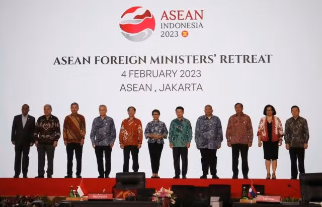 Bộ trưởng ngọai giao các nước ASEAN họp hồi tháng 2/2023. Ảnh: VNA