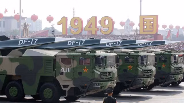 Tên lửa bội siêu thanh của Trung Quốc. Ảnh: Reuters