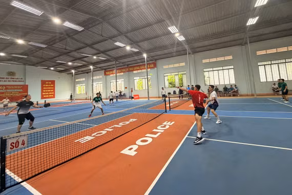 Hơn 40 tay vợt tranh tài ở Giải Pickleball Khối Cảnh sát điều tra