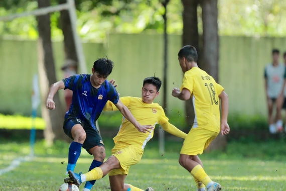 U21 HAGL I (bìa trái) đang là đương kim vô địch của giải. Ảnh: Minh Trần