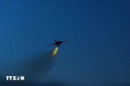IRGC tuyên bố đã tiến hành các cuộc tập kích bằng tên lửa và thiết bị bay không người lái nhằm vào nhiều mục tiêu quân sự của Mỹ. 