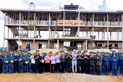 Gia Lai: Ra quân hỗ trợ xây dựng Trường Nội trú liên cấp xã Ia Mơ