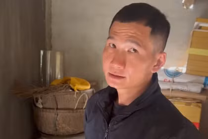 Trộm tiền của bạn thân