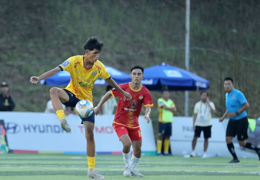 cac-tran-dau-se-dien-ra-vao-chieu-chu-nhat-hang-tuan-o-3-khung-gio-anh-quoc-toan-454.jpg