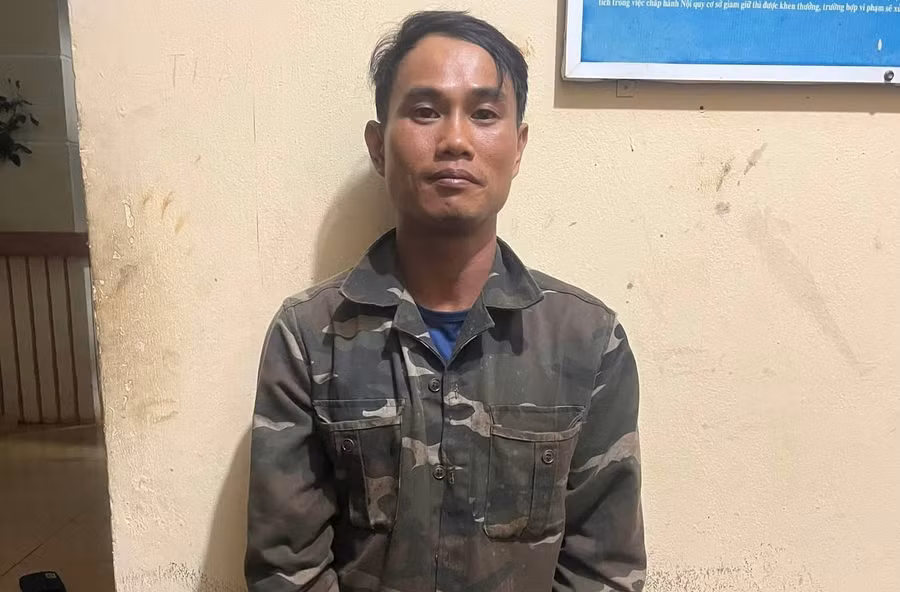 luan-da-bi-bat-giu-khi-trom-cap-chiec-cong-nong-de-trong-san-nha-khong-co-nguoi-trong-coi-anh-dvcc.jpg