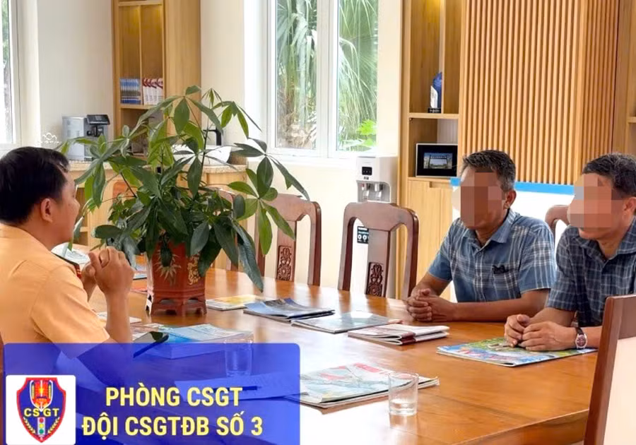 doi-csgt-duong-bo-so-3-da-moi-tai-xe-t-den-lam-viec-anh-dvcc.jpg