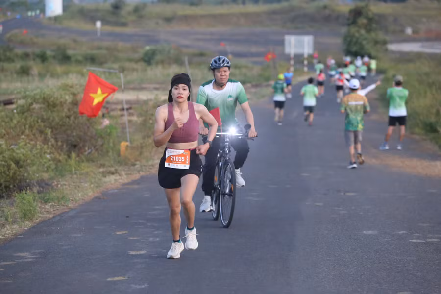 nu-chan-chay-cua-xa-hra-la-niem-hy-vong-cua-dien-kinh-gia-lai-tai-cac-giai-leo-nui-anh-van-ngoc.jpg