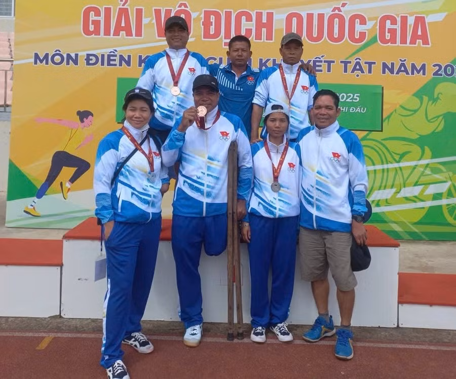 ksor-hyua-thu-2-tu-phai-qua-da-gianh-duoc-3-tam-huy-chuong-o-giai-dau-nam-nay-anh-thien-binh.jpg