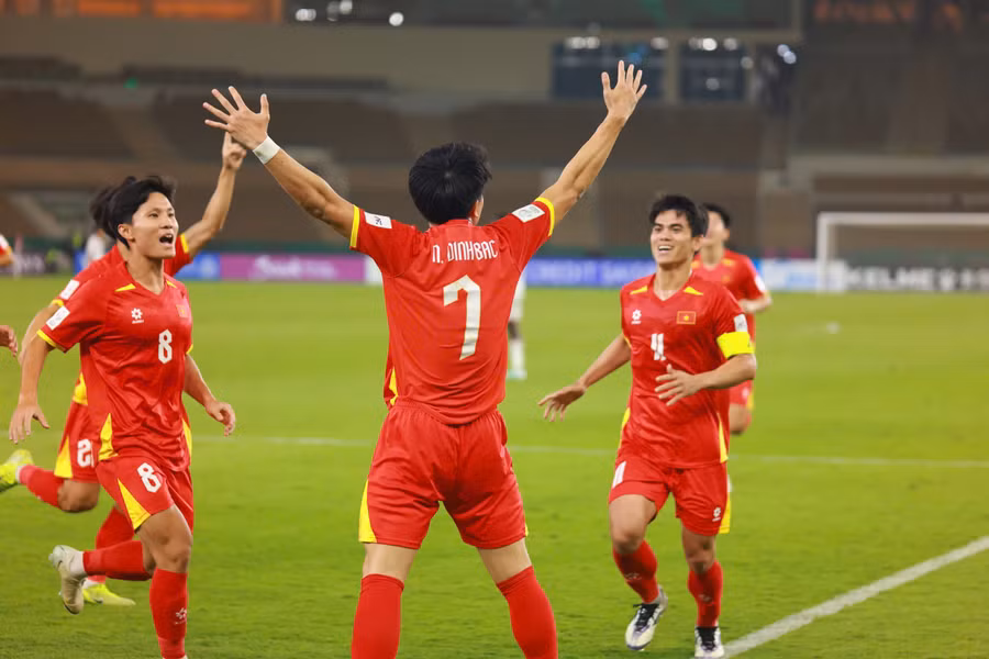 niem-vui-den-voi-u23-viet-nam-khong-the-keo-dai-lau-sau-ca-2-lan-vuon-len-dan-truoc-anh-ted-tran.jpg