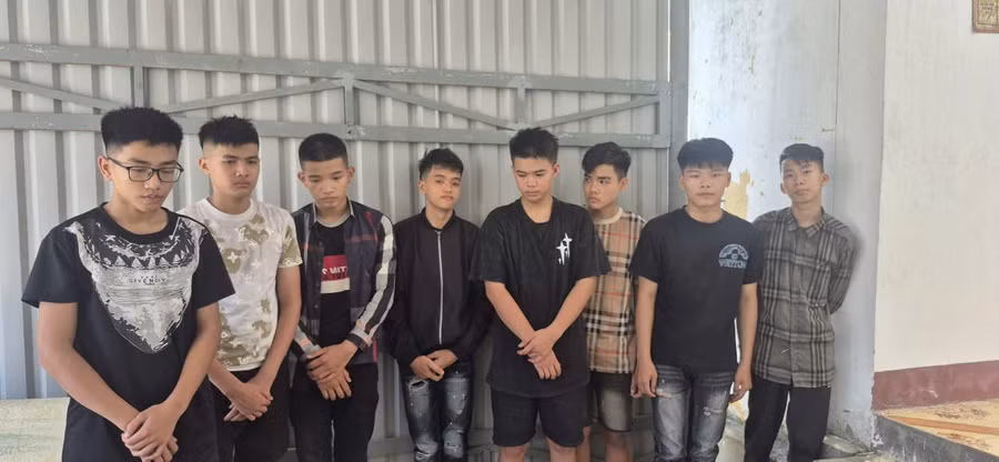 cong-an-tinh-da-truy-xet-nong-hang-chuc-doi-tuong-mang-theo-hung-khi-di-danh-nhau-gay-nao-loan-duong-pho-o-khu-vuc-quy-nhon-anh-thanh-trung.jpg