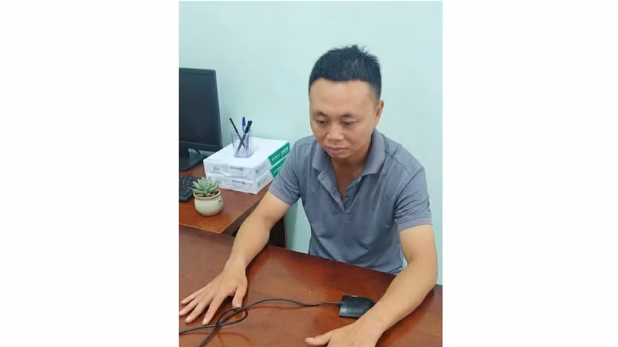 tam-giu-hinh-su-ga-cha-duong-danh-con-rieng-cua-vo-nhap-vien.jpg