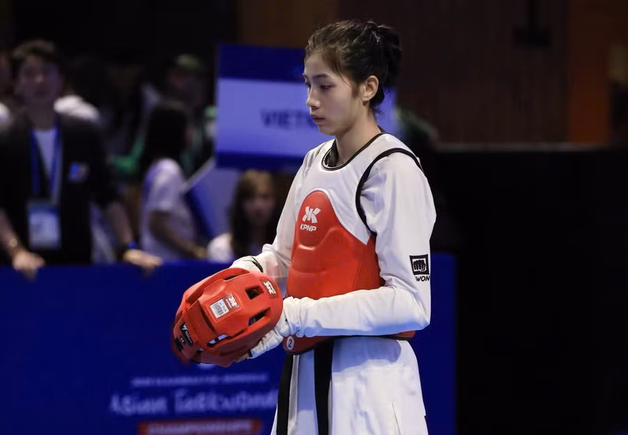nguyen-thi-loan-that-bai-tiec-nuoi-o-asiad-20.jpg