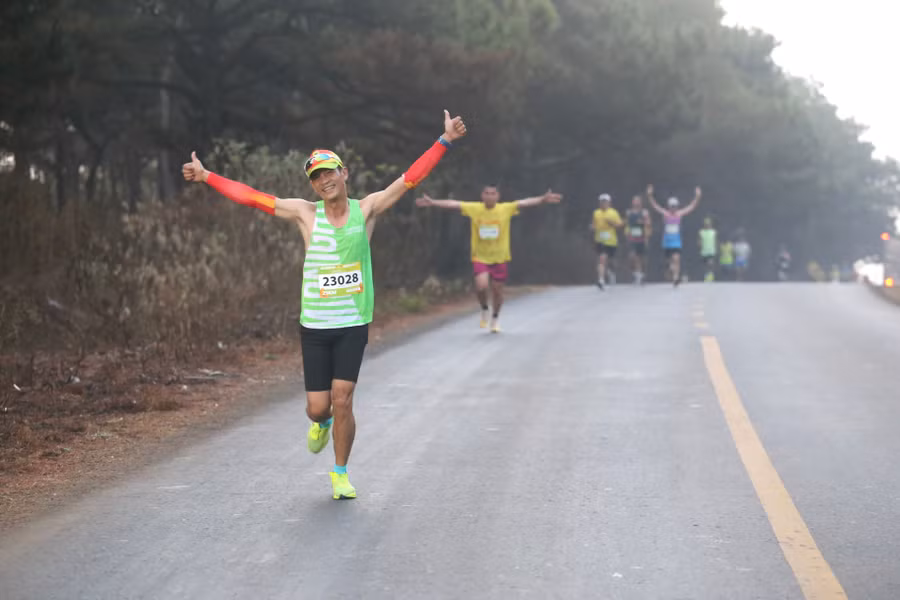 cac-runner-thich-thu-voi-cung-duong-moi-anh-hoang-hoai.jpg