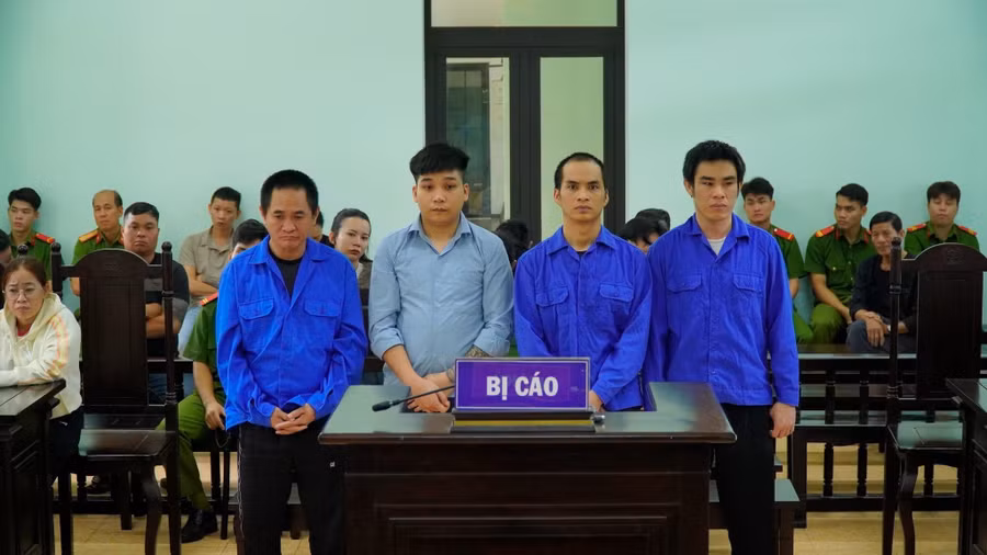 4-bi-cao-co-hanh-vi-bat-coc-danh-dap-de-ep-ky-giay-no-da-lanh-an-anh-dvcc.jpg