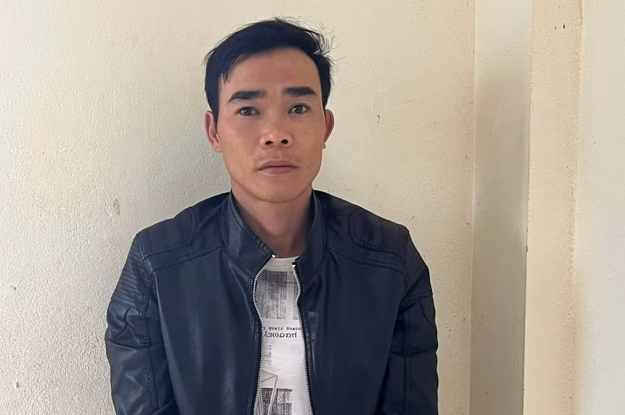 doi-tuong-ai-da-cat-giau-ma-tuy-trong-xe-o-to-anh-chi-trung.jpg