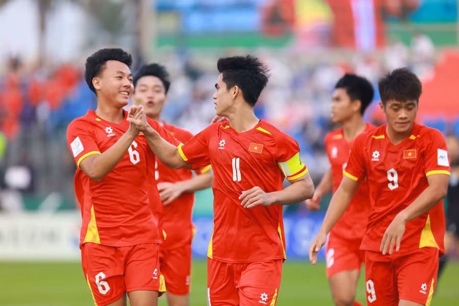 ban-mo-ty-so-giup-u23-viet-nam-choi-thanh-thoat-hon-anh-ted-tran.jpg