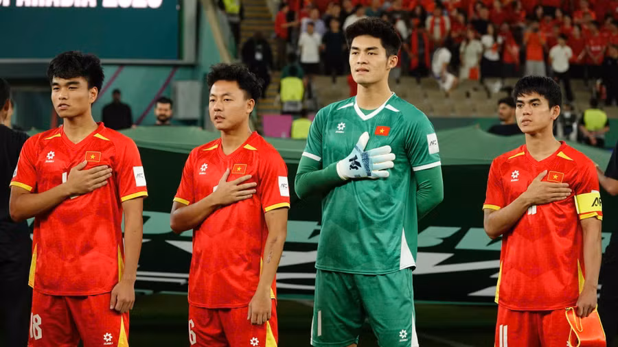 trung-kien-thu-2-tu-phai-qua-da-co-ten-trong-danh-sach-trieu-tap-so-bo-cua-doi-tuyen-viet-nam-anh-ted-tran.jpg