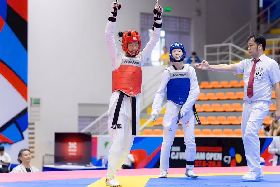 nguyen-thi-loan-giap-do-da-gianh-tam-huy-chuong-vang-o-giai-vo-dich-taekwondo-dong-nam-a-anh-duc-nhat.jpg