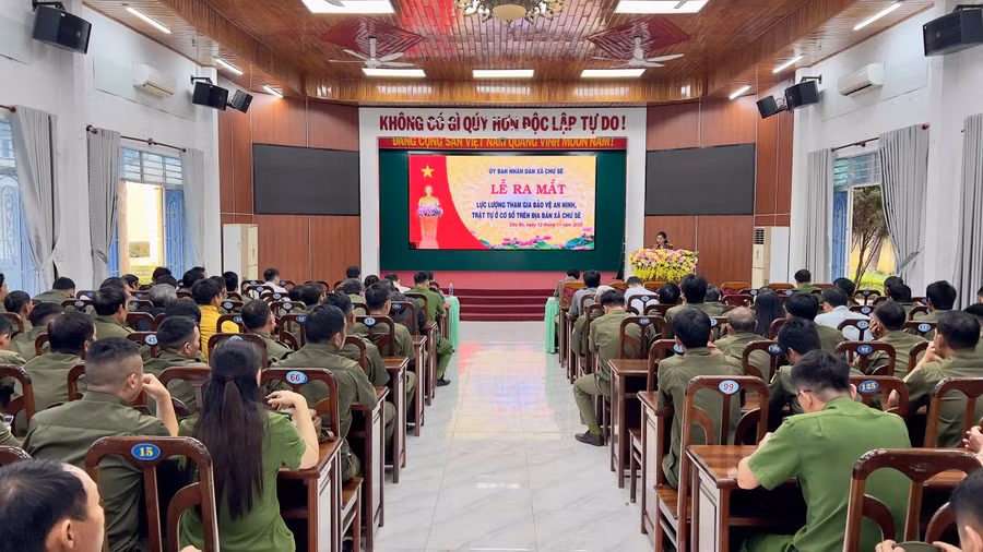 gan-180-nguoi-se-tham-gia-luc-luong-bao-ve-antt-o-co-so-tren-dia-ban-xa-chu-se-anh-truc-phung.jpg