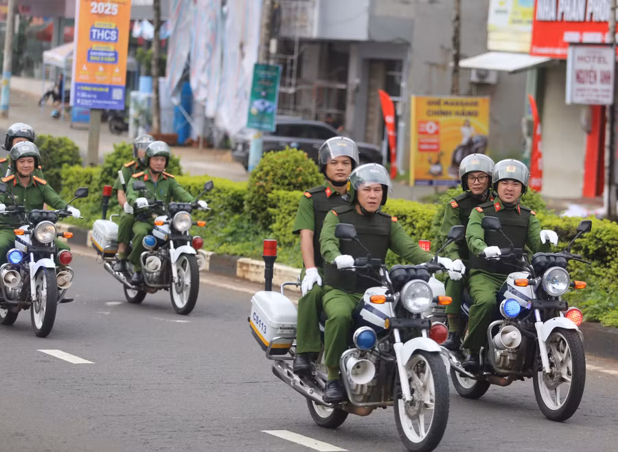 cong-an-tinh-mo-dot-cao-diem-tan-cong-tran-ap-toi-pham-trong-vong-2-thang-anh-van-ngoc.jpg