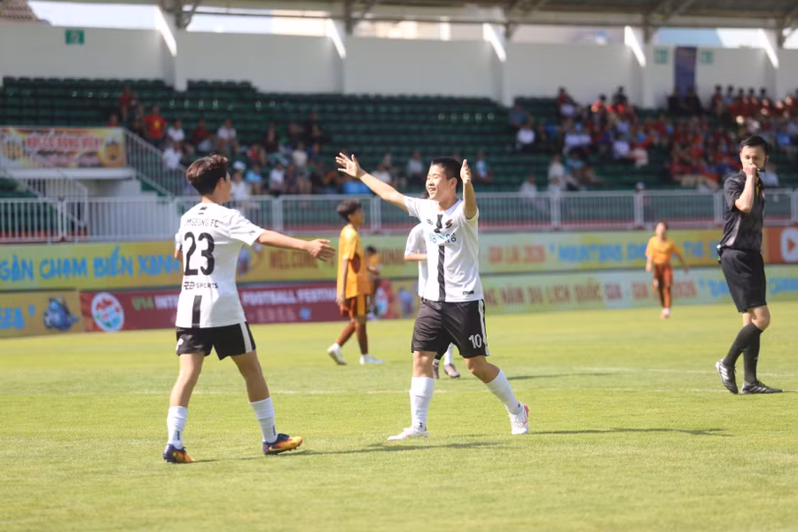 u14-eum-seong-co-ban-thang-mo-ty-so-tu-kha-som-anh-van-ngoc.jpg