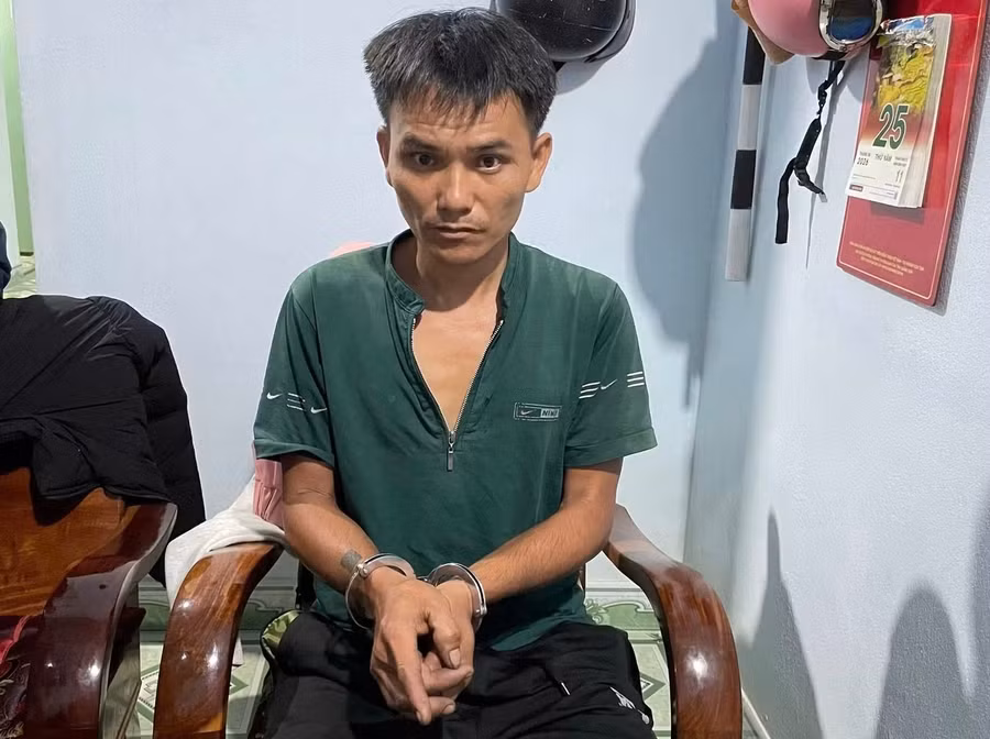 bat-dau-nau-mua-ban-trai-phep-chat-ma-tuy-o-xa-ia-khuol.jpg