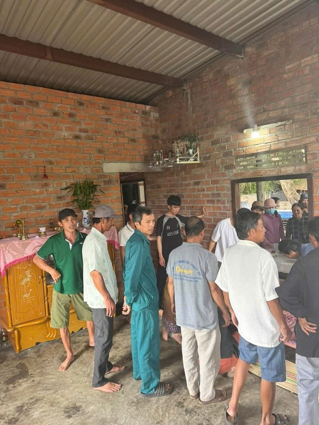 Gia đình nạn nhân thuộc diện hộ cận nghèo, Ảnh: Ninh Hòa Gia đình nạn nhân thuộc diện hộ cận nghèo, Ảnh: Ninh Hòa