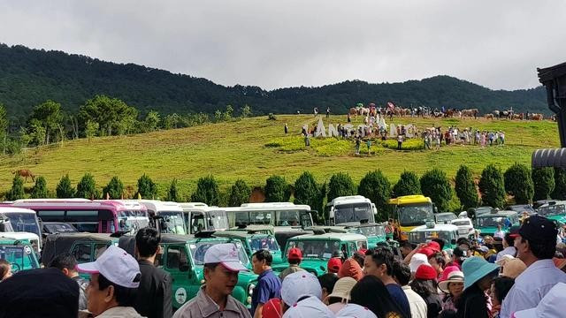Núi Lang Biang, H.Lạc Dương, điểm du lịch thu hút đông đảo du khách Núi Lang Biang, H.Lạc Dương, điểm du lịch thu hút đông đảo du khách