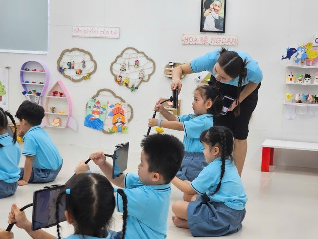 Hiện nay, Sở GD-ĐT TP chưa có bất kỳ văn bản hướng dẫn nào liên quan đến hoàn trả học phí theo quy định của Bộ Chính trị Hiện nay, Sở GD-ĐT TP chưa có bất kỳ văn bản hướng dẫn nào liên quan đến hoàn trả học phí theo quy định của Bộ Chính trị