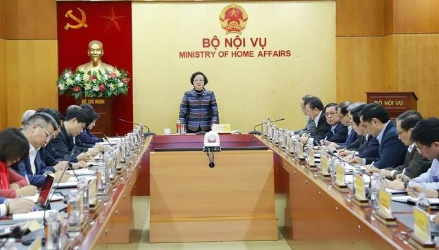 Bộ trưởng Phạm Thị Thanh Trà phát biểu tại hội nghị giao ban công tác tháng 3 của Bộ Nội vụ Bộ trưởng Phạm Thị Thanh Trà phát biểu tại hội nghị giao ban công tác tháng 3 của Bộ Nội vụ