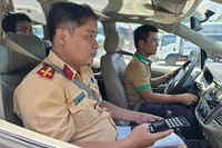 Điều chỉnh phí sát hạch lái xe và lệ phí đăng ký xe - Minh bạch và số hóa