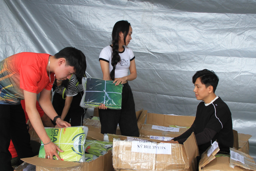 Mọi công tác chuẩn bị đang được gấp rút hoàn thiện. Ảnh: Hoàng Hoài img-5176.jpg