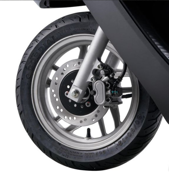 Xe được trang bị phanh ABS dù giá thành phải chăng. Ảnh: S.T 2025-05-10-215406.png