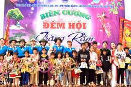 Trao tặng 1.000 suất quà trung thu cho trẻ em xã Ia Chía