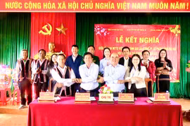 Ủy ban MTTQ Việt Nam tỉnh Gia Lai kết nghĩa với 2 làng ở xã Kdang.