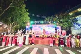 Phường Pleiku tổng duyệt chương trình lễ khai trương “Phố đêm Chợ Nhỏ”.