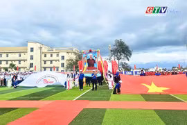 Khi tinh thần thể thao lan tỏa từ ngọn lửa khai mạc