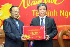 Lãnh đạo tỉnh Gia Lai tiếp Đoàn đại biểu tỉnh Preah Vihear Vương quốc Campuchia.