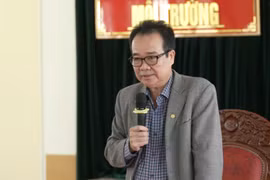 Đồng chí Giám đốc Sở NN&MT Lưu Trung Nghĩa chủ trì cuộc họp. Ảnh: Minh Trung