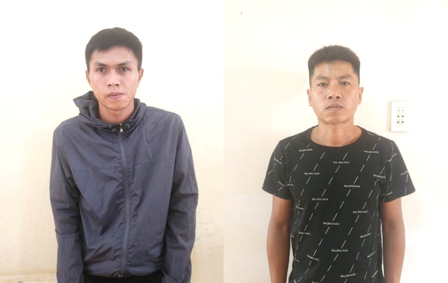 Cơ quan Cảnh sát Điều tra Công an huyện Đak Đoa đã khởi tố bị can Nguyễn Ba Linh (bìa trái) và Đoàn Ngọc Thuỷ để điều tra về hành vi đánh bạc. Ảnh: Công an cung cấp